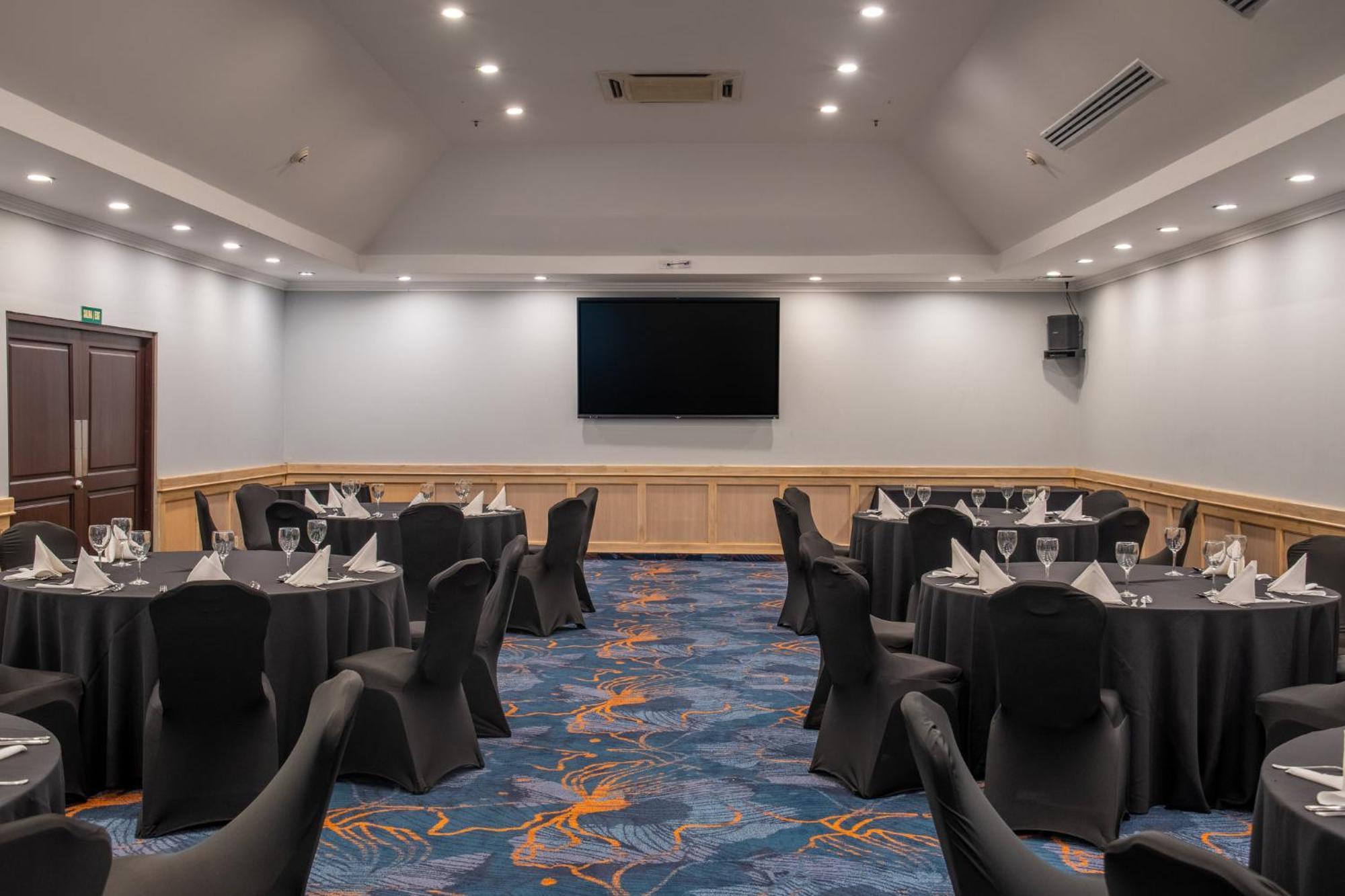 Crowne Plaza San Jose La Sabana By Ihg Hotel Екстериор снимка